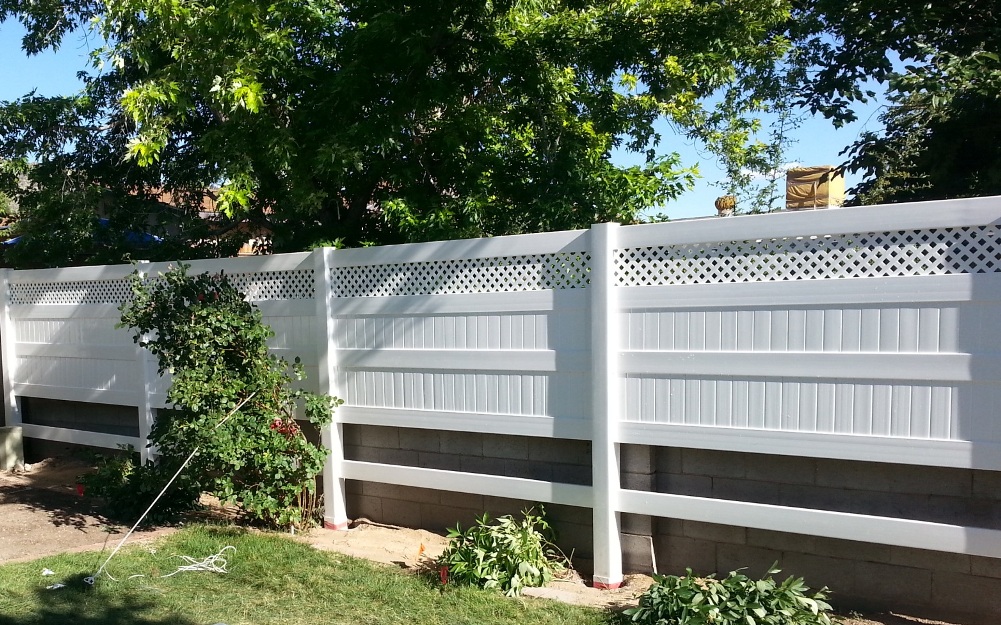 Removable white rail lattice top