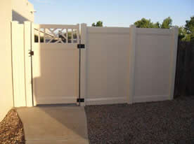 Chipendale top gate